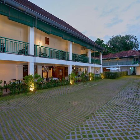 Napier Heritage By Velvet Hotels Kochi Exteriör bild