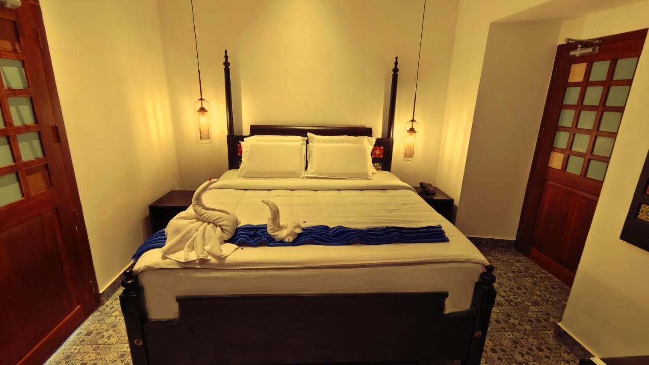 Napier Heritage By Velvet Hotels Kochi Exteriör bild