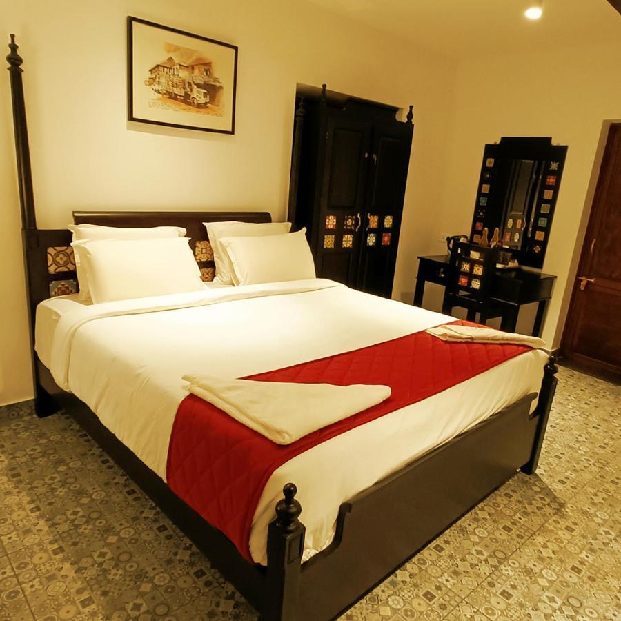 Napier Heritage By Velvet Hotels Kochi Exteriör bild