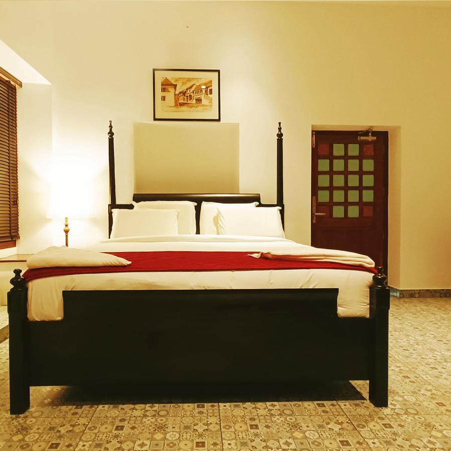 Napier Heritage By Velvet Hotels Kochi Exteriör bild