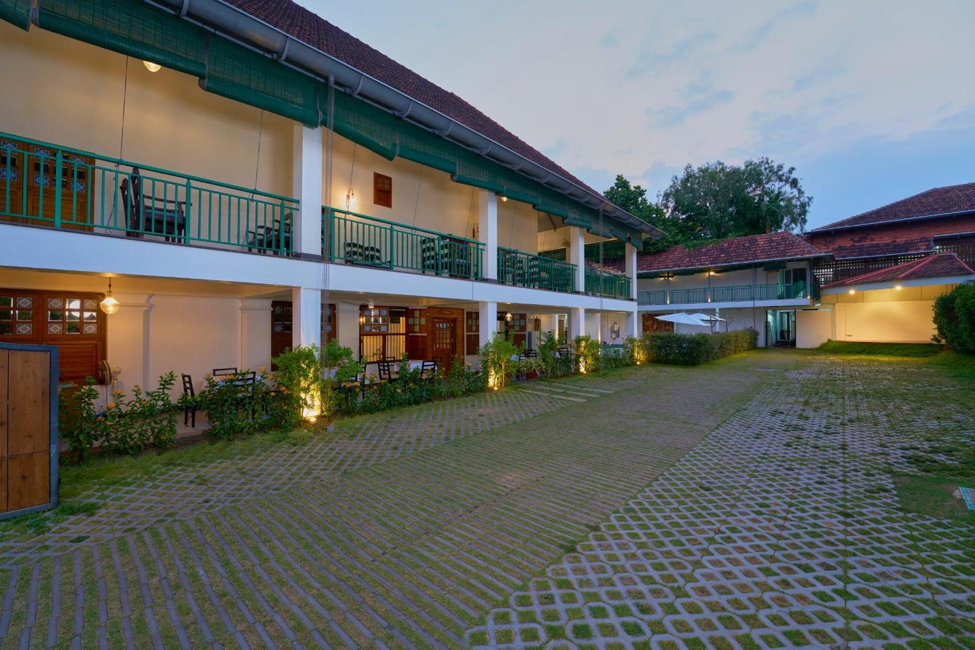 Napier Heritage By Velvet Hotels Kochi Exteriör bild