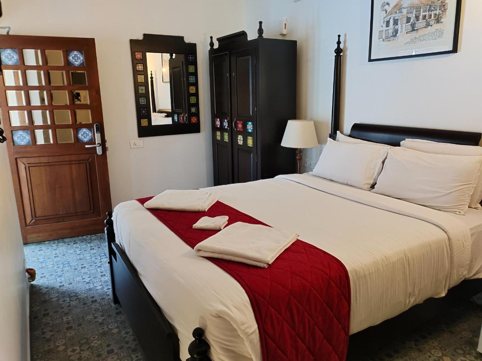 Napier Heritage By Velvet Hotels Kochi Exteriör bild